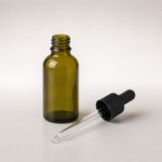50 ml vihreä lasipullo mustalla sinetillisellä pipetillä
