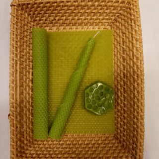 POISTUU VALIKOIMASTA! Lahtisen mehiläisvahakynttilälevy Omenanvihreä