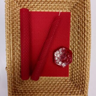 Lahtisen mehiläisvahakynttilälevy Tummanpunainen