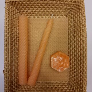 Lahtisen mehiläisvahakynttilälevy Persikka