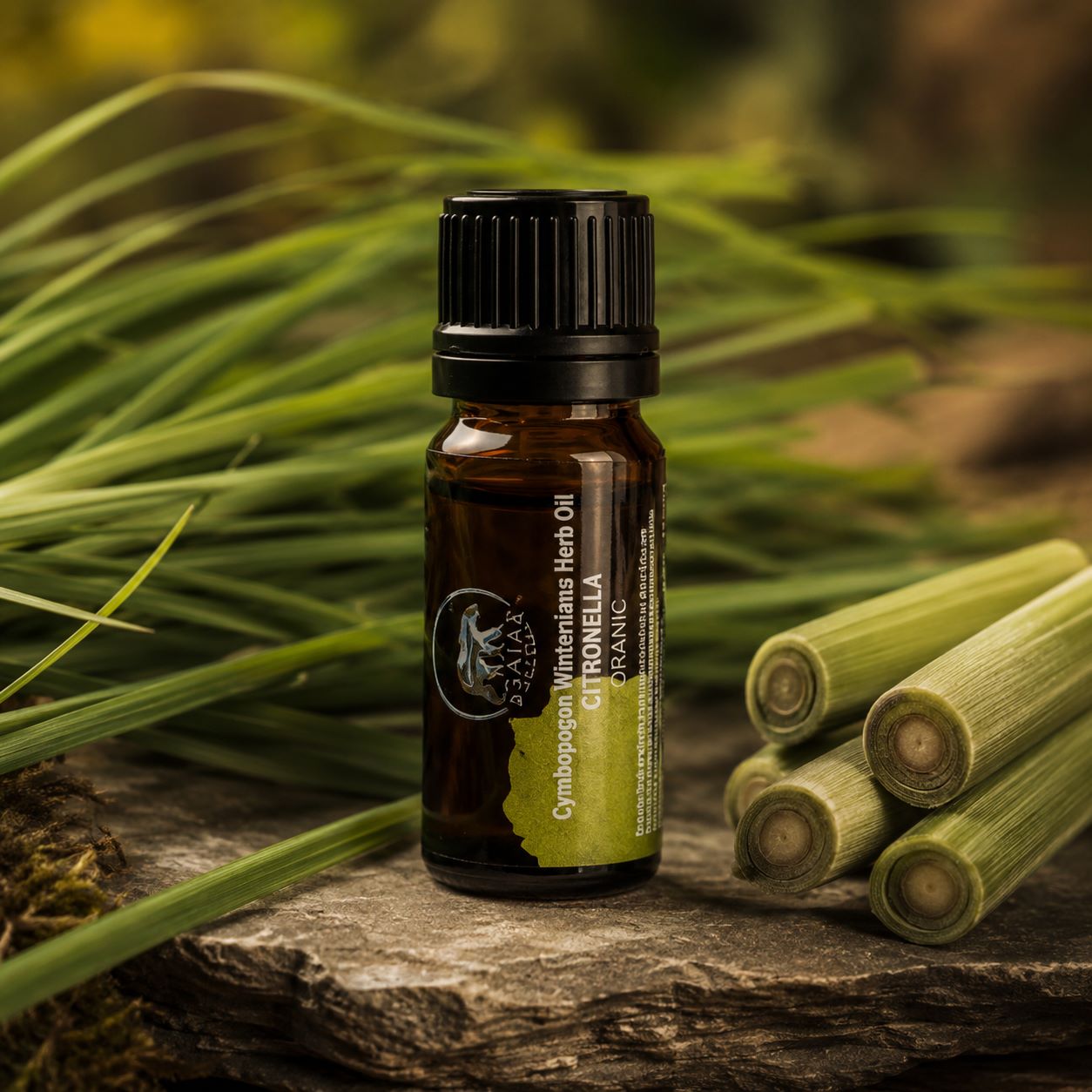 luomu citronella eteerinen öljy pullo ja citronella