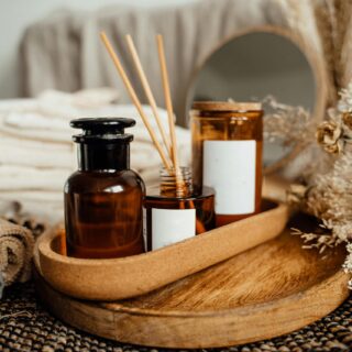 Kosmetiikan aktiiviaineet ja emulgaattorit